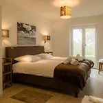 De Brohimont - Exceptional Location - Uitzonderlijke Locatie بيت للعطل Houyet