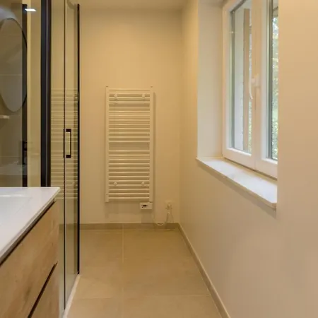 De Brohimont - Exceptional Location - Uitzonderlijke Locatie 乌伊埃